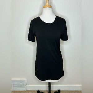 White House Black Market Black Short Sleeve Crewneck Tee Size M Basic